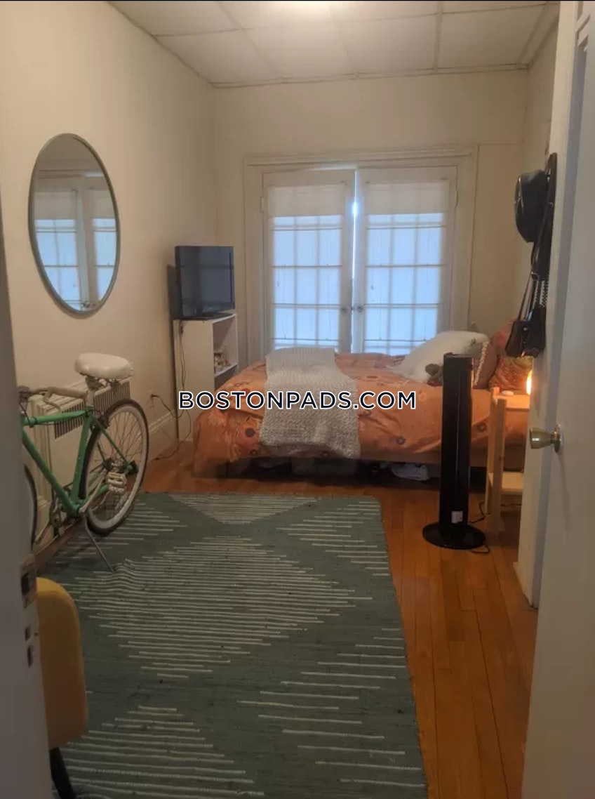Boston - $5,050+ /month