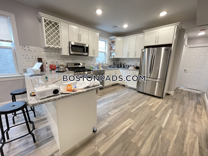 BOSTON - ALLSTON - 4 Beds, 3 Baths - Image 7