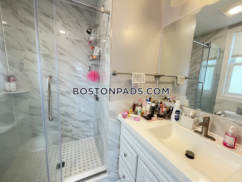 BOSTON - ALLSTON - 4 Beds, 3 Baths - Image 14