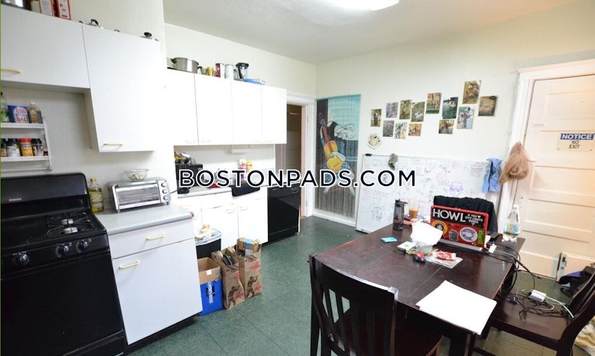 BOSTON - BRIGHTON - CLEVELAND CIRCLE - 5 Beds, 2 Baths - Image 3