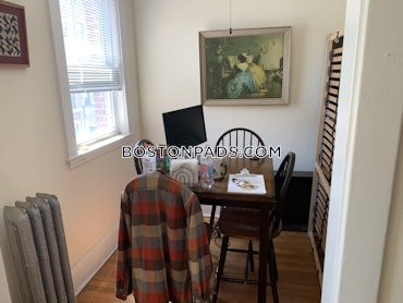 Boston - 4 Beds, 2 Baths