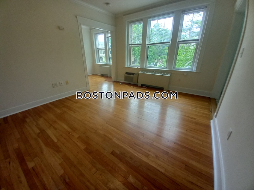Cambridge - $2,915+ /month