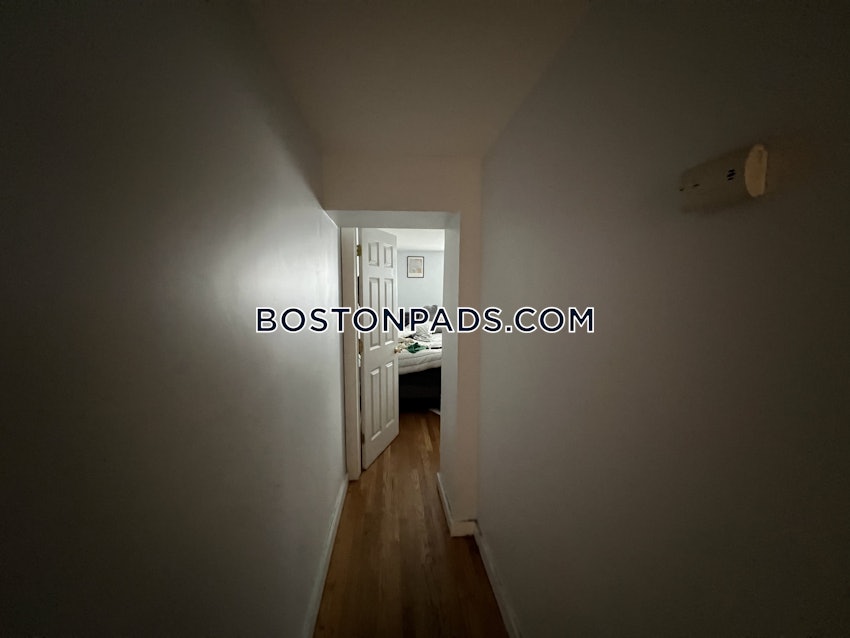 BOSTON - SOUTH BOSTON - WEST SIDE - 3 Beds, 1 Bath - Image 11