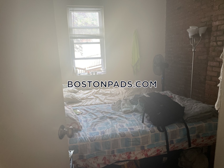 BOSTON - MISSION HILL - 2 Beds, 1 Bath - Image 7