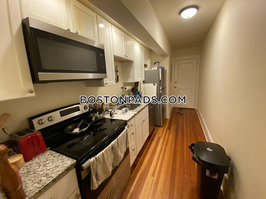 BROOKLINE- COOLIDGE CORNER - 2 Beds, 1 Bath - Image 2