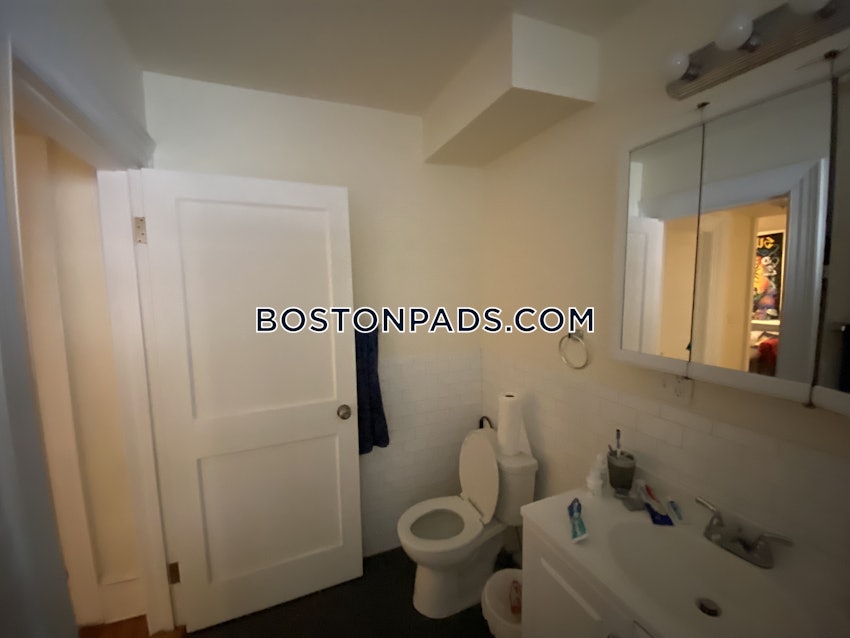 BROOKLINE- COOLIDGE CORNER - 2 Beds, 1 Bath - Image 20