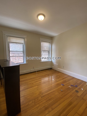 Boston - 3 Beds, 1 Baths