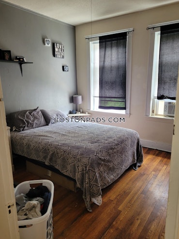 Boston - 2 Beds, 1 Baths