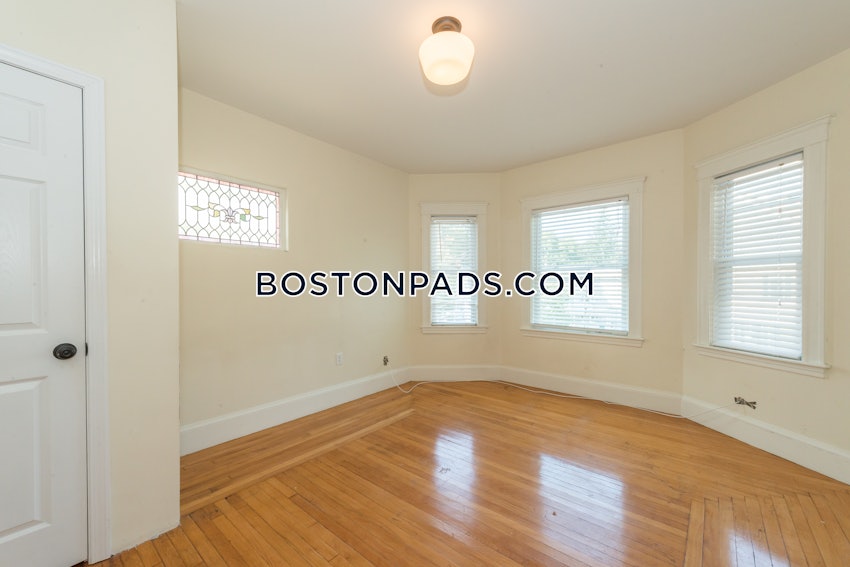 BOSTON - BRIGHTON - BRIGHTON CENTER - 4 Beds, 2 Baths - Image 7