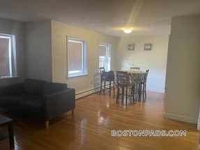 Brookline 2 Beds 1 Bath  Beaconsfield - $3,225 No Fee