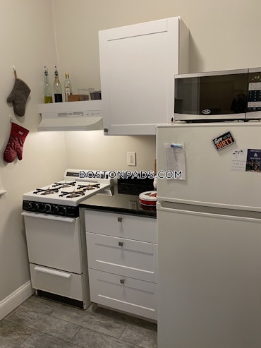 Boston - 1 Beds, 1 Baths