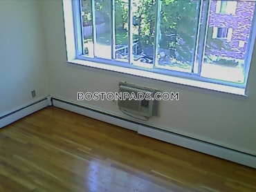 Boston - 2 Beds, 1 Baths