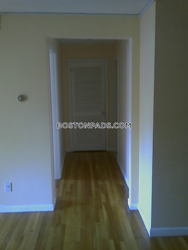 Boston - 2 Beds, 1 Baths