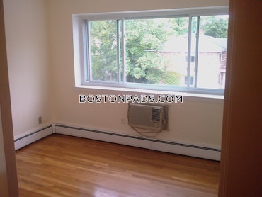 Boston - 2 Beds, 1 Baths