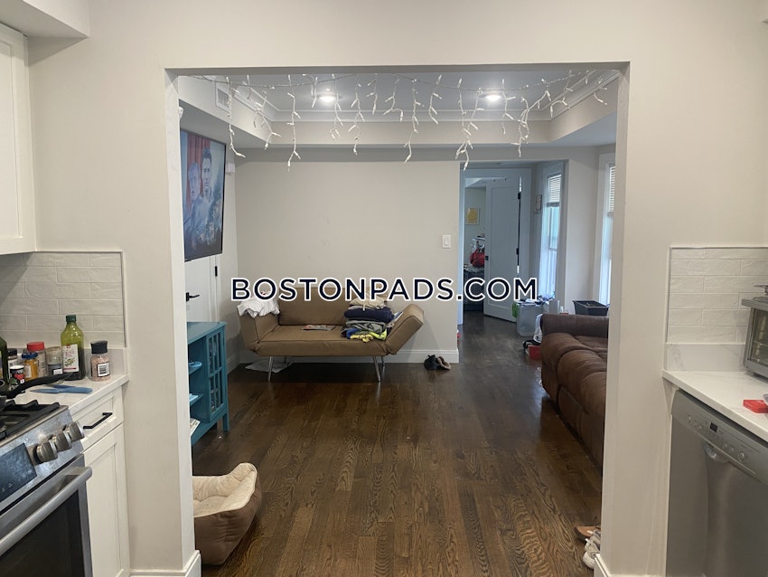 BOSTON - ALLSTON - 3 Beds, 2 Baths - Image 14