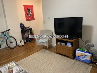 Boston - 3 Beds, 1 Baths