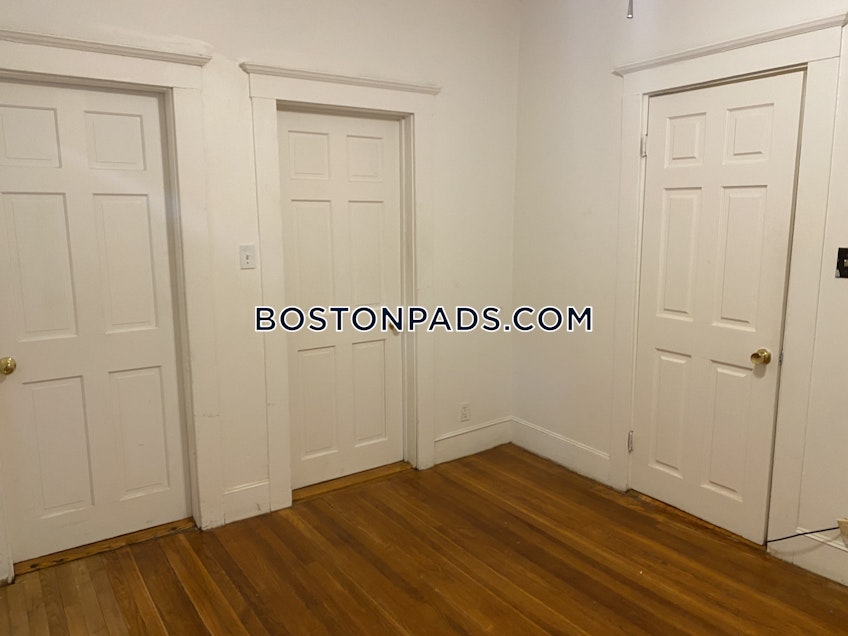 Boston - $2,500+ /month