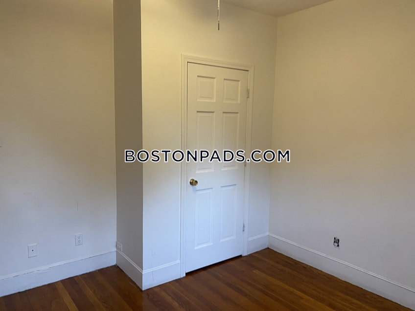 Boston - $2,500+ /month