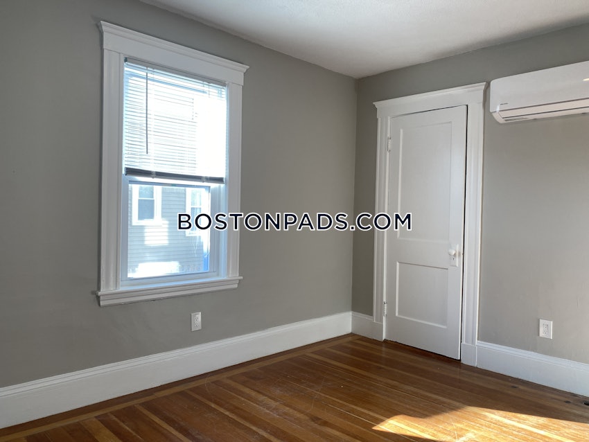 MEDFORD - TUFTS - 3 Beds, 1.5 Baths - Image 10