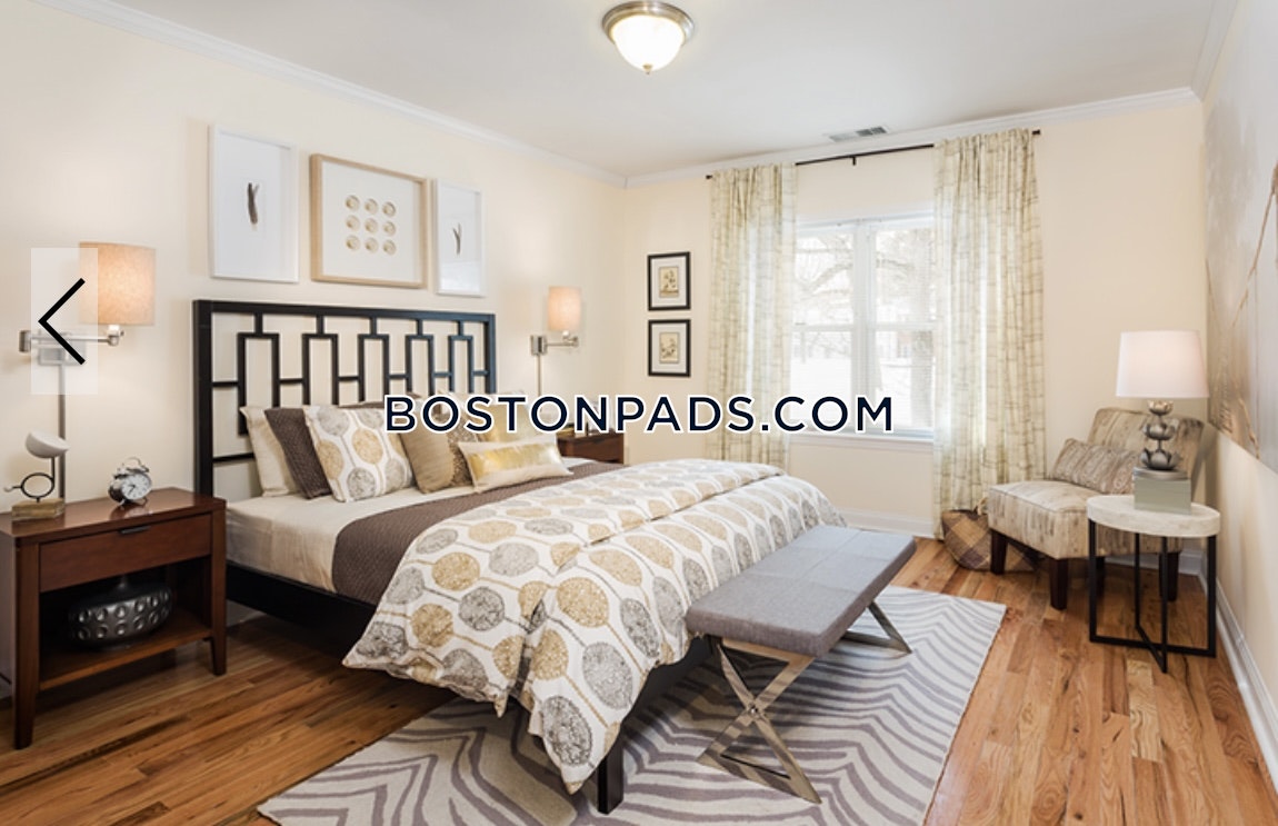 Chestnut Hill - $3,395