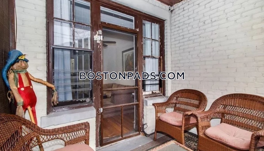 BOSTON - BRIGHTON- WASHINGTON ST./ ALLSTON ST. - 2 Beds, 1 Bath - Image 2