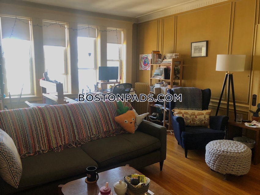 MALDEN - 1 Bed, 1 Bath - Image 20