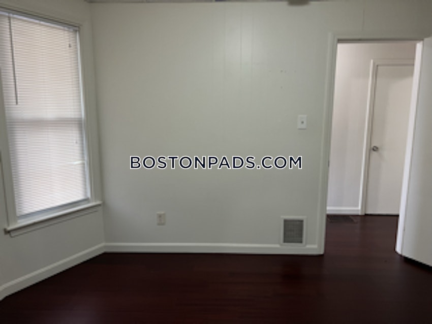 MALDEN - 2 Beds, 1 Bath - Image 5