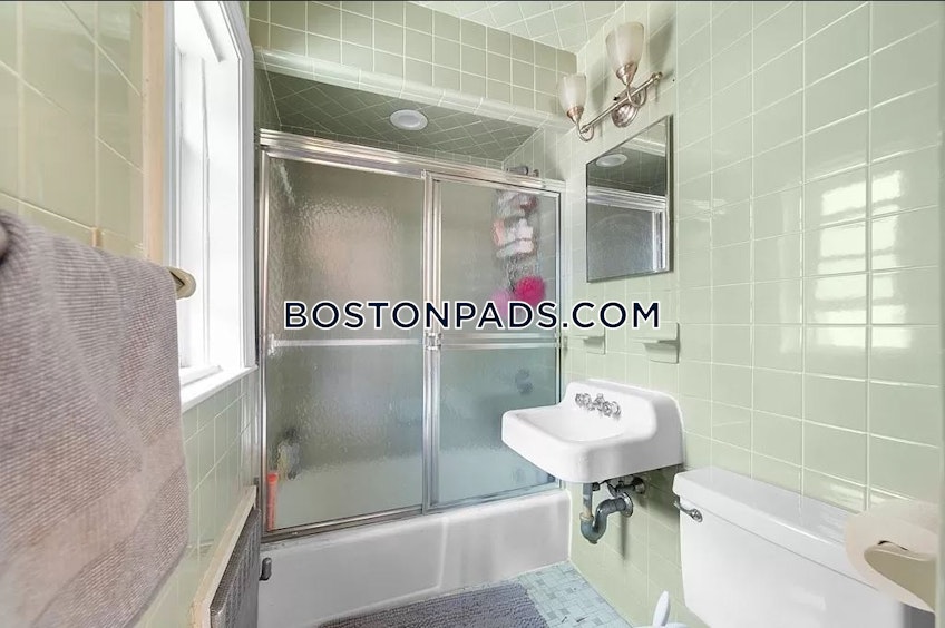 Boston - $5,050+ /month