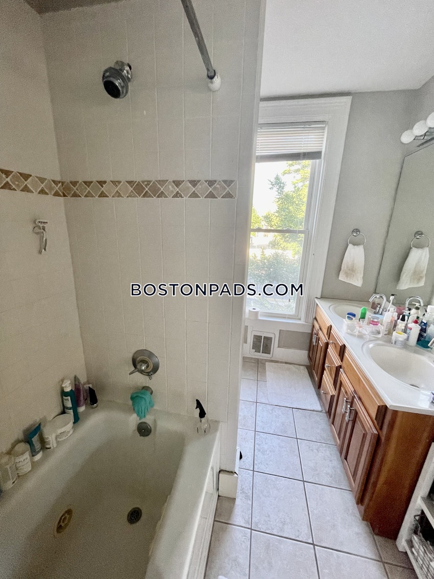 BOSTON - SOUTH BOSTON - EAST SIDE - 4 Beds, 2 Baths - Image 20