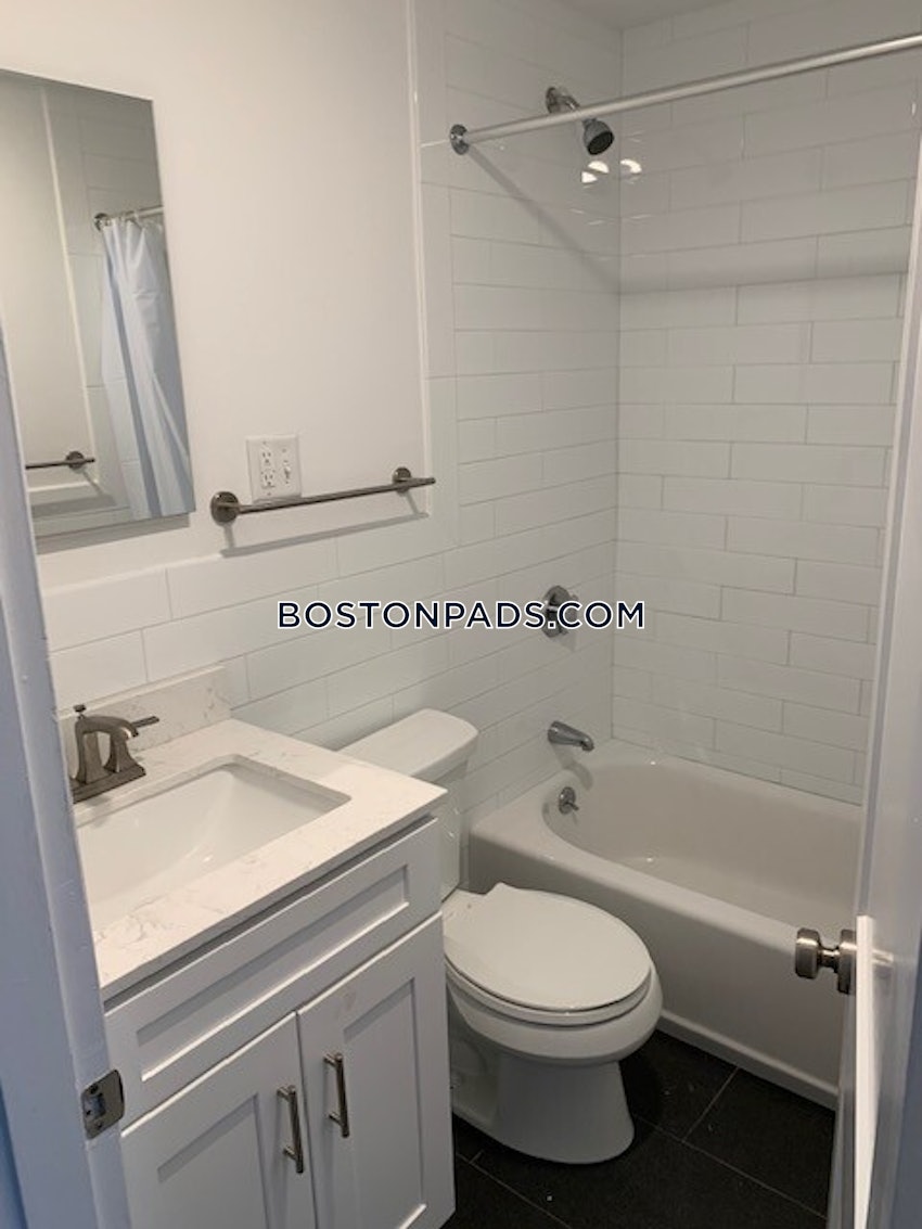 BROOKLINE - BEACONSFIELD - 2 Beds, 1 Bath - Image 9