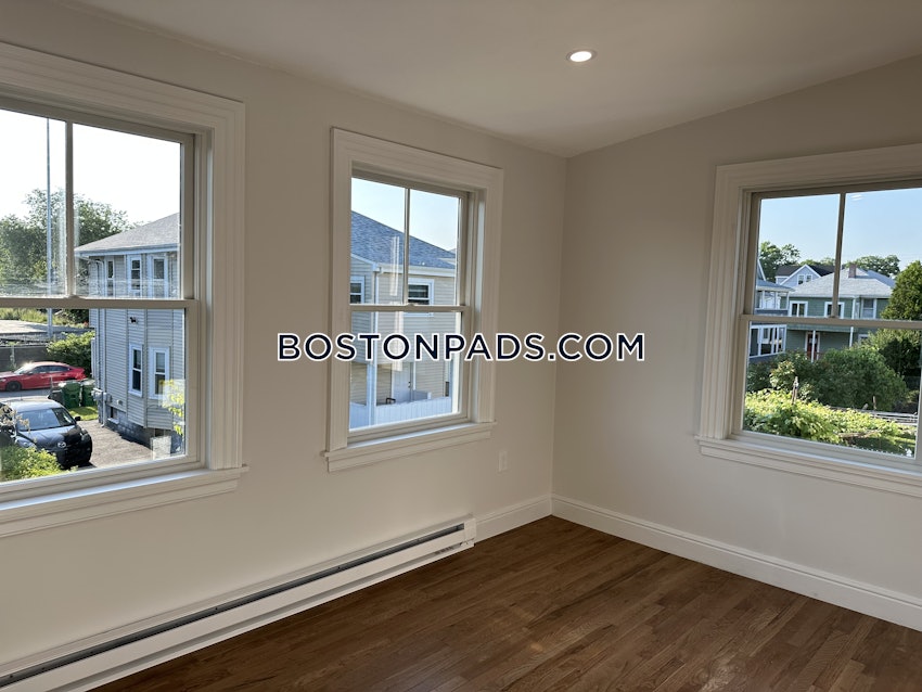 MEDFORD - TUFTS - 4 Beds, 1 Bath - Image 31