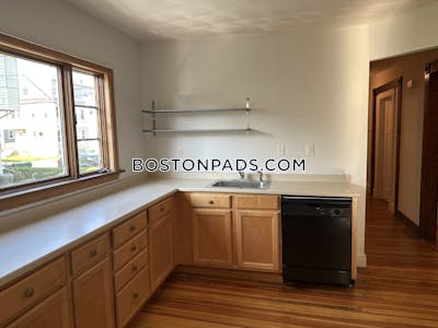 Medford Apartment for rent 3 Bedrooms 1 Bath  Tufts - $3,825