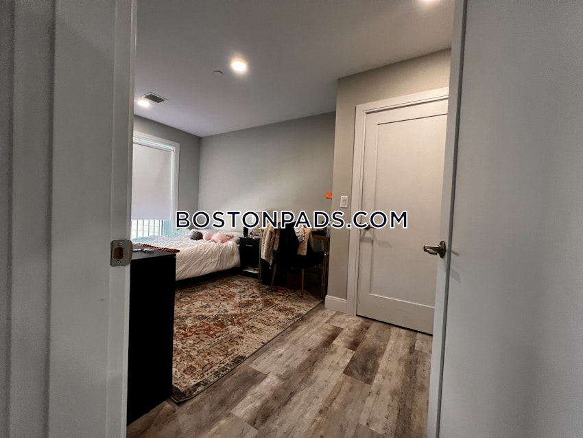 BOSTON - SOUTH BOSTON - ANDREW SQUARE - 2 Beds, 2 Baths - Image 11