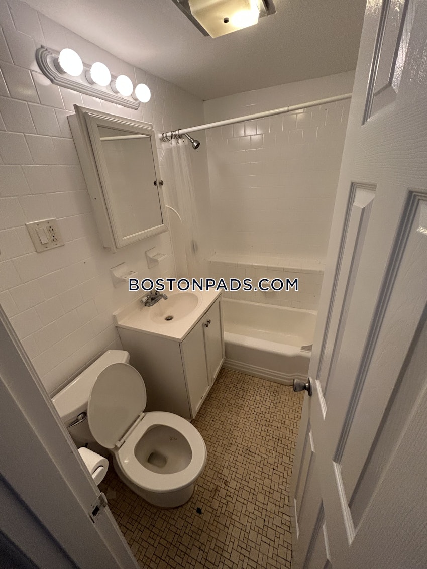 BOSTON - ALLSTON - 1 Bed, 1 Bath - Image 55