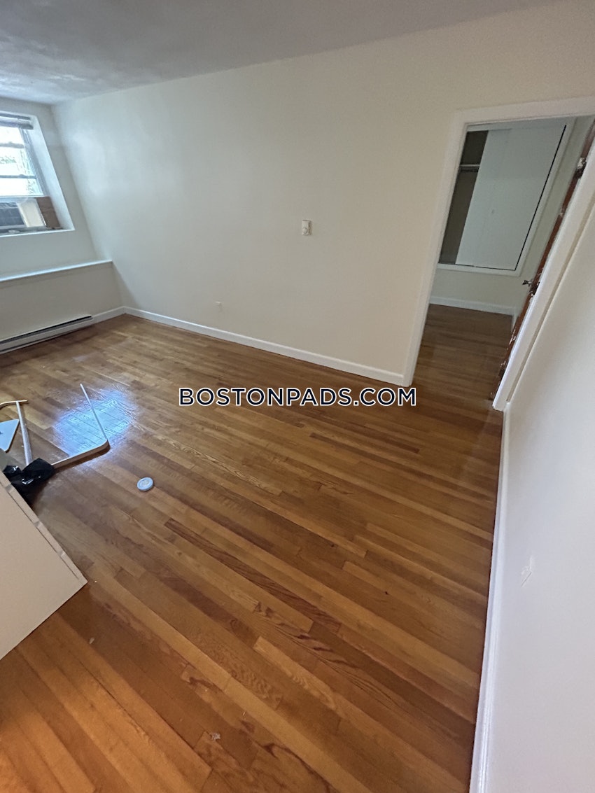 BOSTON - ALLSTON - 1 Bed, 1 Bath - Image 25