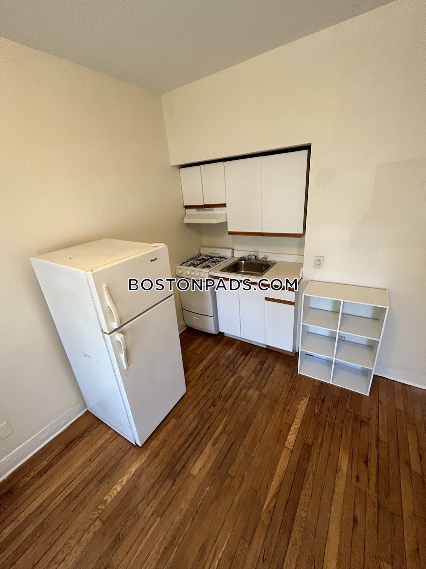 BOSTON - ALLSTON - Studio , 1 Bath - Image 6