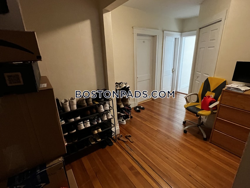 BOSTON - ALLSTON/BRIGHTON BORDER - 2 Beds, 1 Bath - Image 8