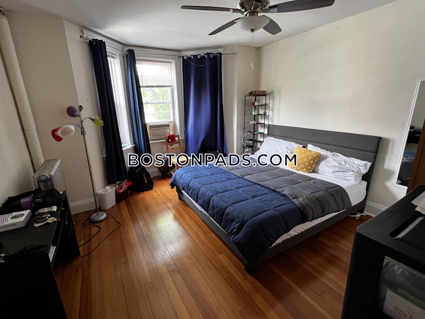 BOSTON - ALLSTON/BRIGHTON BORDER - 2 Beds, 1 Bath - Image 4