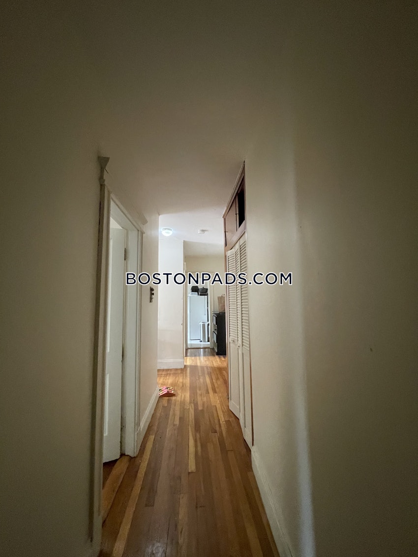 BOSTON - ALLSTON - 1 Bed, 1 Bath - Image 16