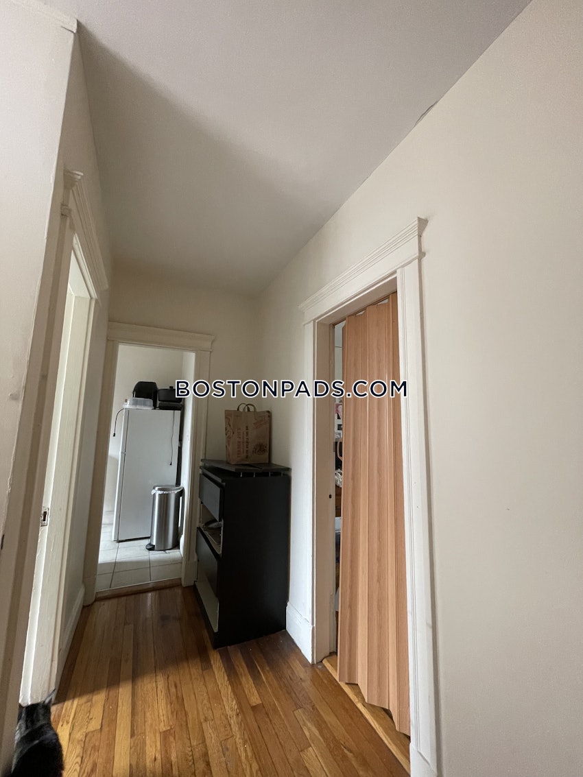 BOSTON - ALLSTON - 1 Bed, 1 Bath - Image 14