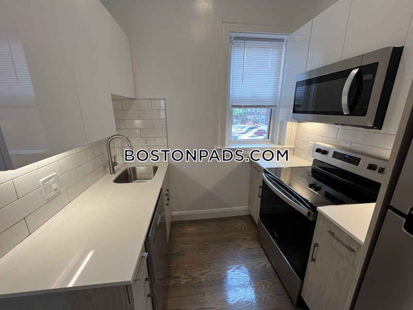 BOSTON - FENWAY/KENMORE - 2 Beds, 1 Bath - Image 2