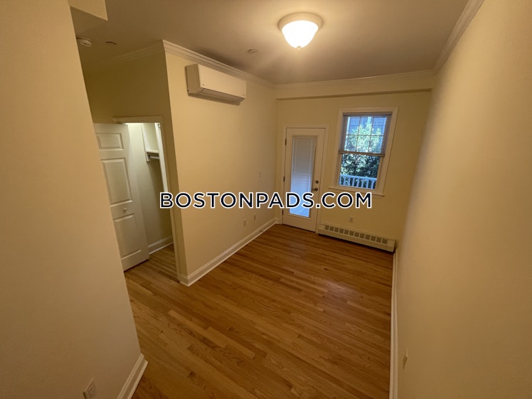 langdon St., Cambridge