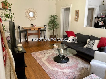 Boston - 2 Beds, 1 Baths