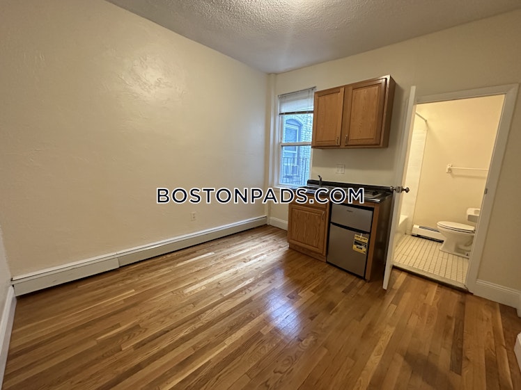 South Huntington Ave., Boston