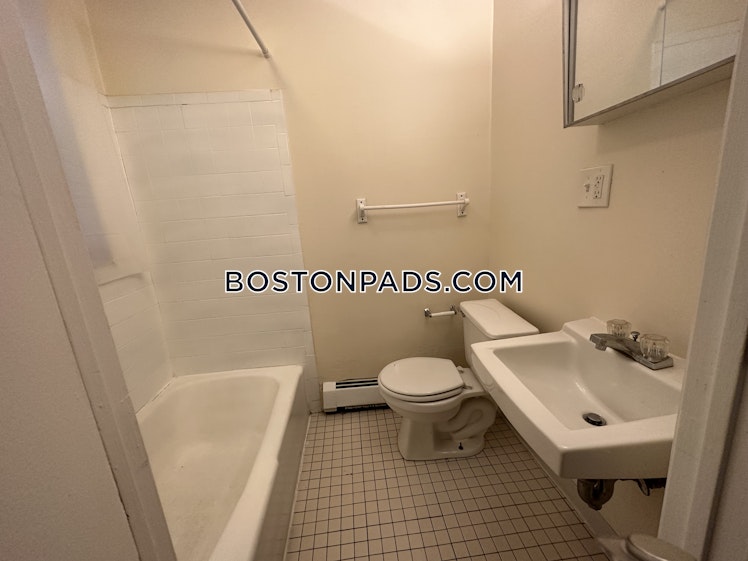 South Huntington Ave., Boston