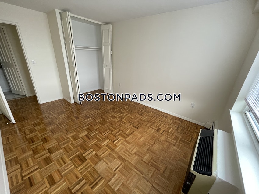 BROOKLINE- BOSTON UNIVERSITY - 2 Beds, 1 Bath - Image 4