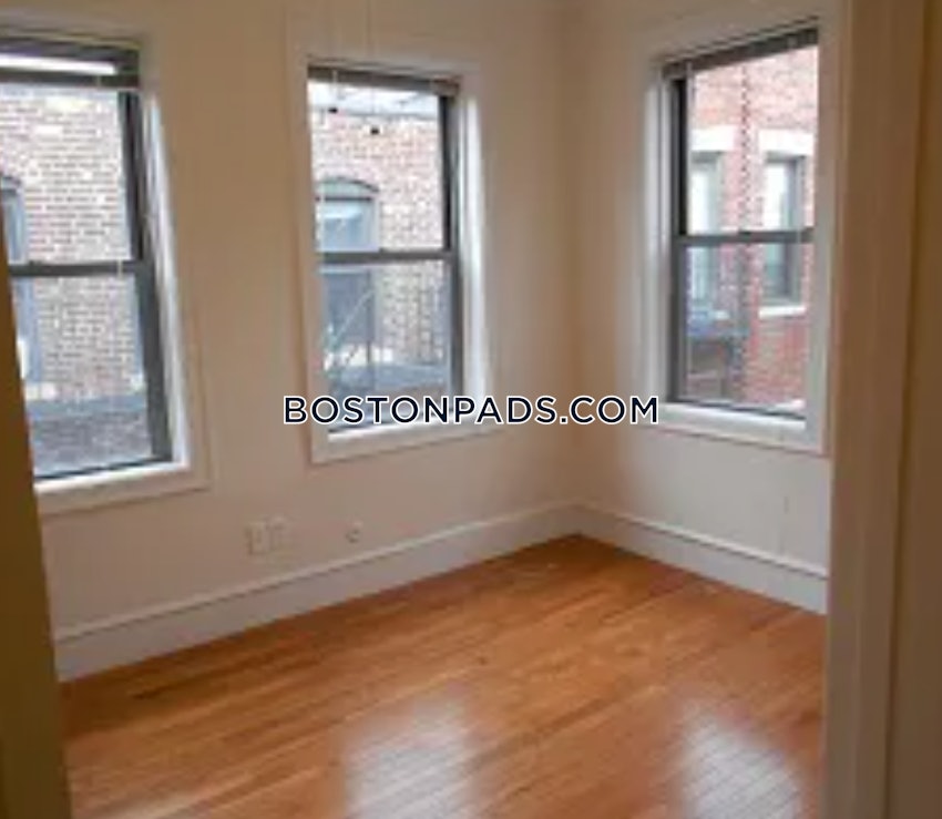 BOSTON - NORTHEASTERN/SYMPHONY - 2 Beds, 1 Bath - Image 6