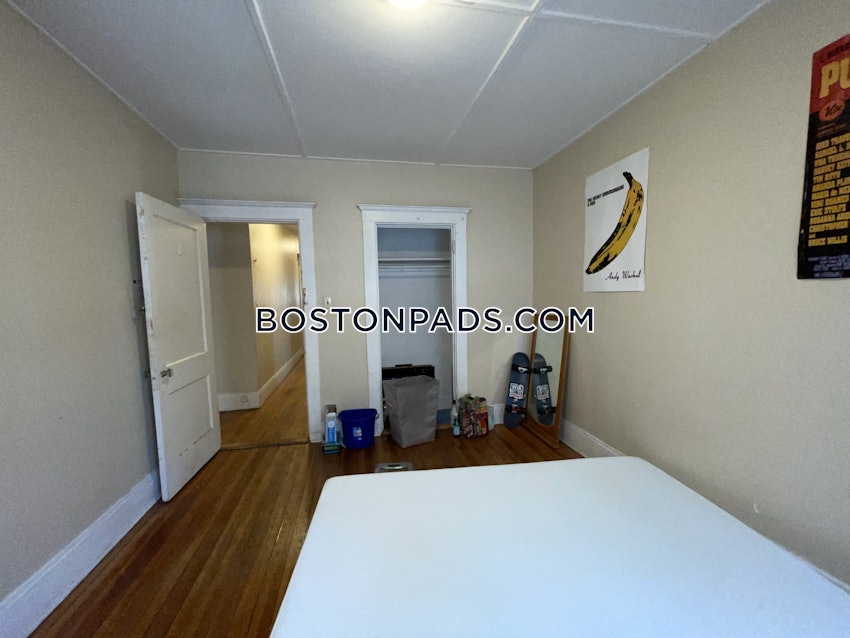 BOSTON - ALLSTON - 4 Beds, 2 Baths - Image 35