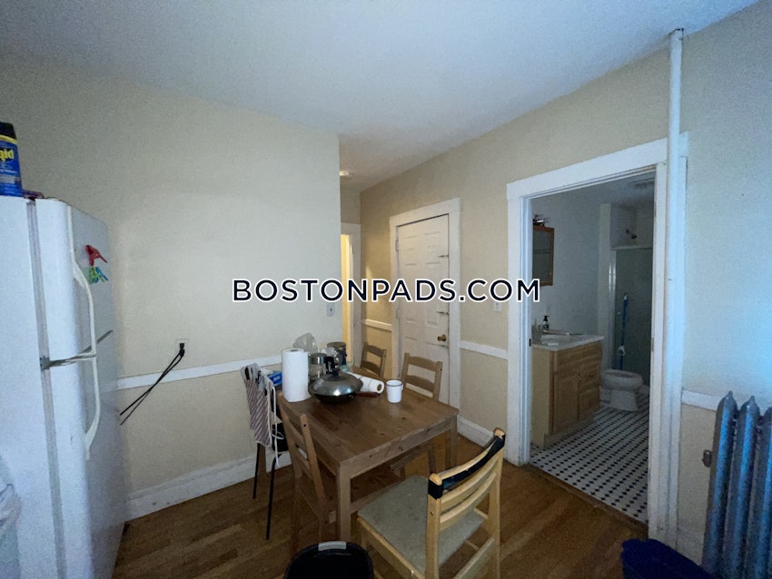 BOSTON - ALLSTON - 4 Beds, 2 Baths - Image 1