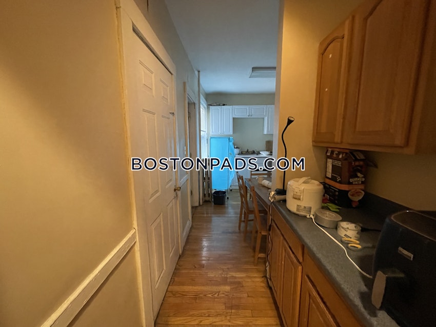 BOSTON - ALLSTON - 4 Beds, 2 Baths - Image 3